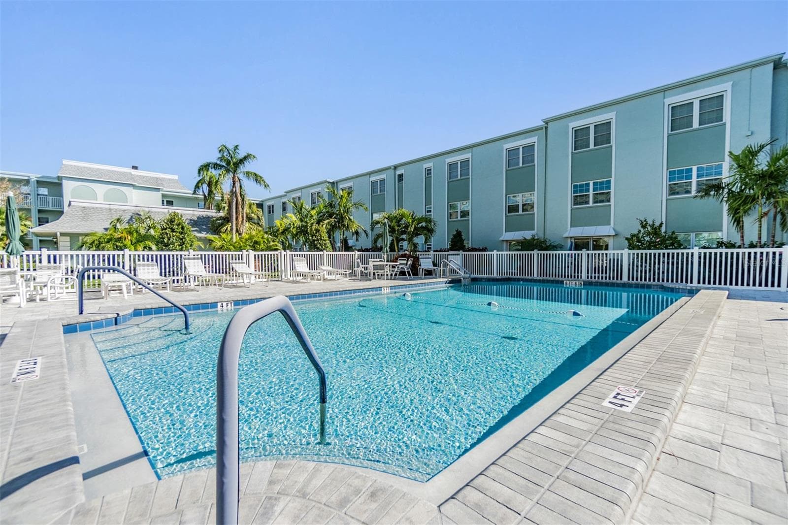 Condominium at 701 POINSETTIA RD #306, BELLEAIR, photo 21 of 27