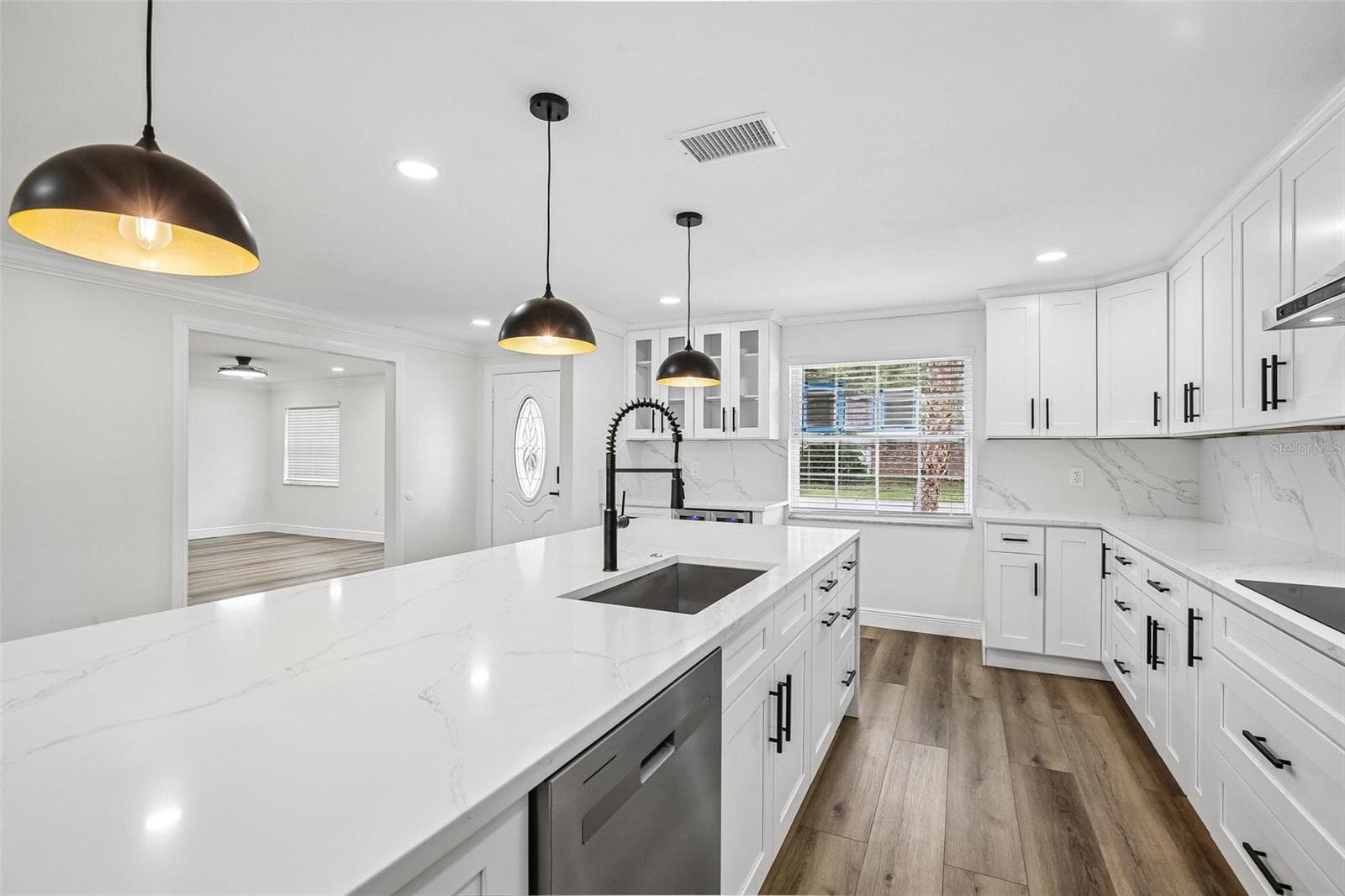 Single Family Residence at 2230 ALBRIGHT DR, CLEARWATER, photo 6 of 40