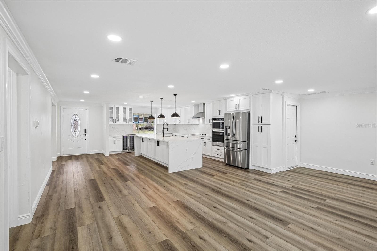 Single Family Residence at 2230 ALBRIGHT DR, CLEARWATER, photo 8 of 40
