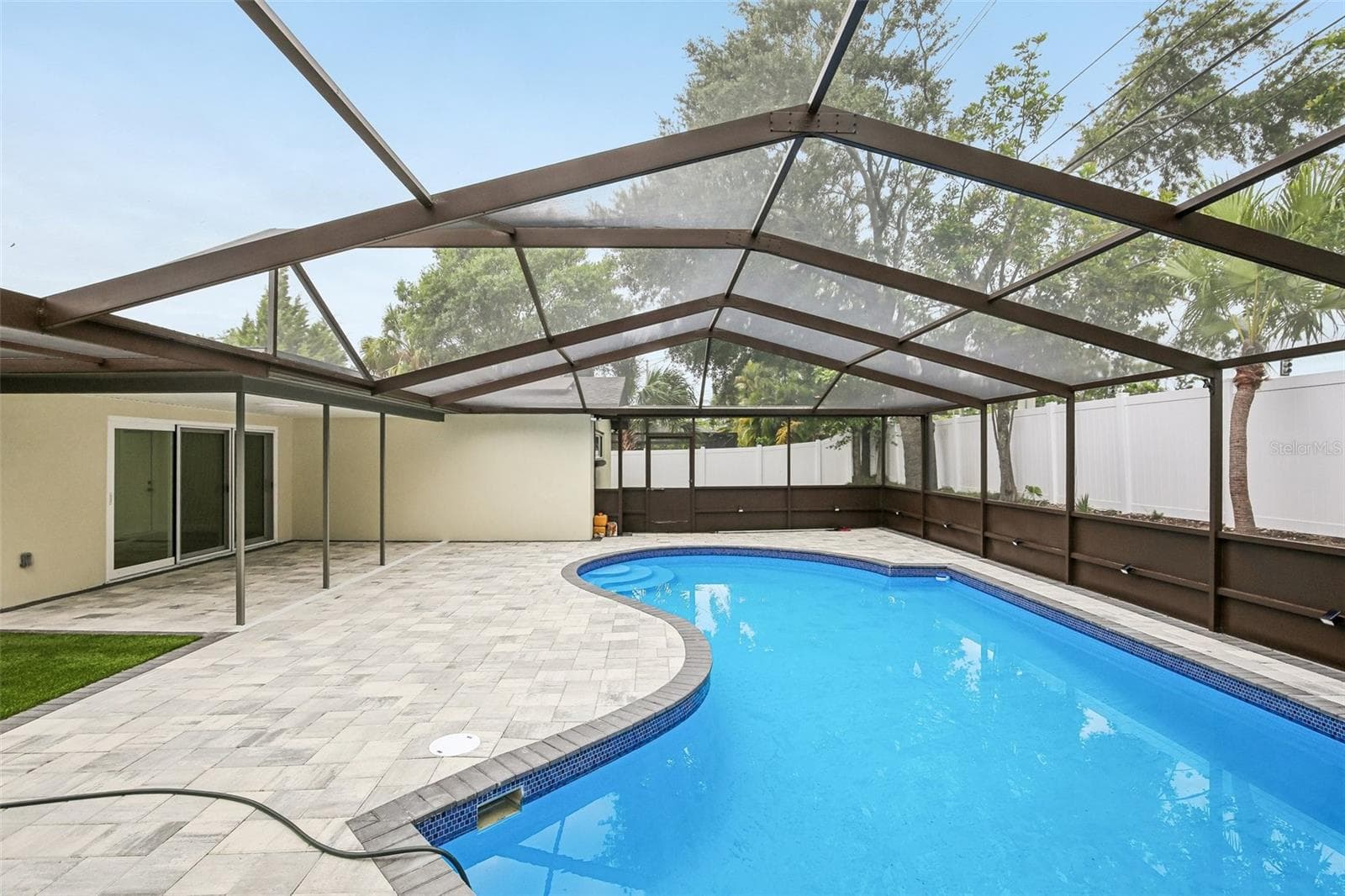 Single Family Residence at 2230 ALBRIGHT DR, CLEARWATER, photo 32 of 40