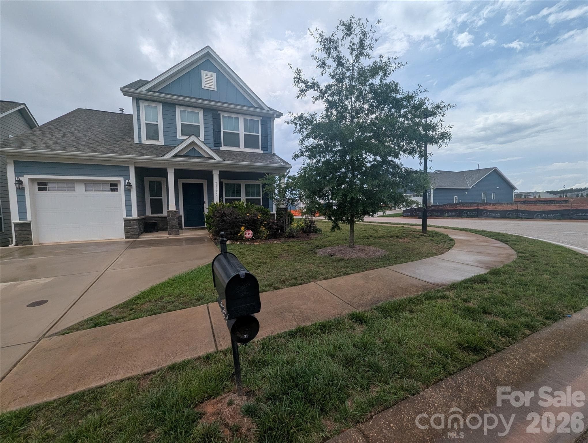 Single Family Residence at 25655 Seagull Drive, Lancaster, photo 2 of 16