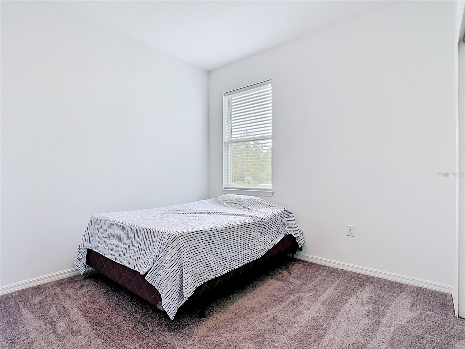 Single Family Residence at 1414 ORLANDO CT, POINCIANA, photo 17 of 41
