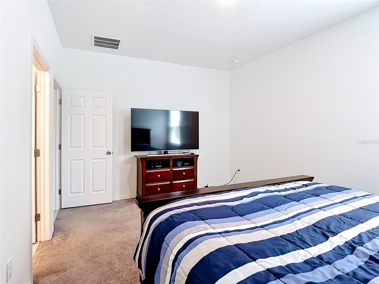 Single Family Residence at 1414 ORLANDO CT, POINCIANA, photo 26 of 41