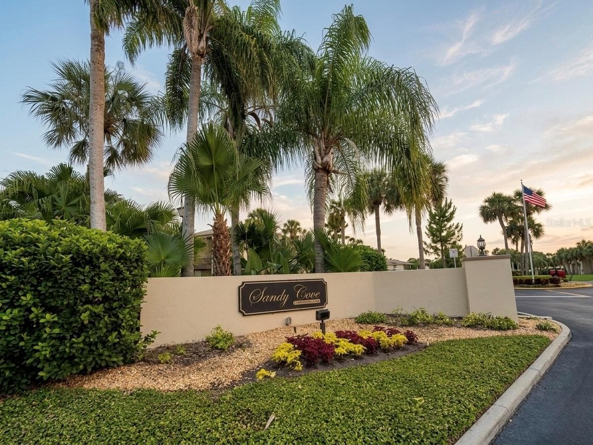 Condominium at 554 ORANGE DR #15, ALTAMONTE SPRINGS, photo 12 of 20