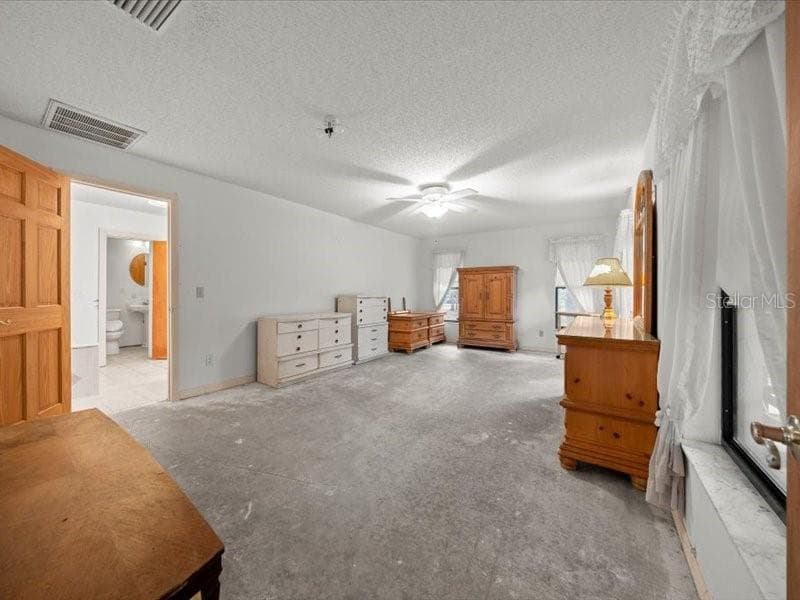 Single Family Residence at 495 & 499 N ROBIN HOOD RD, INVERNESS, photo 17 of 37