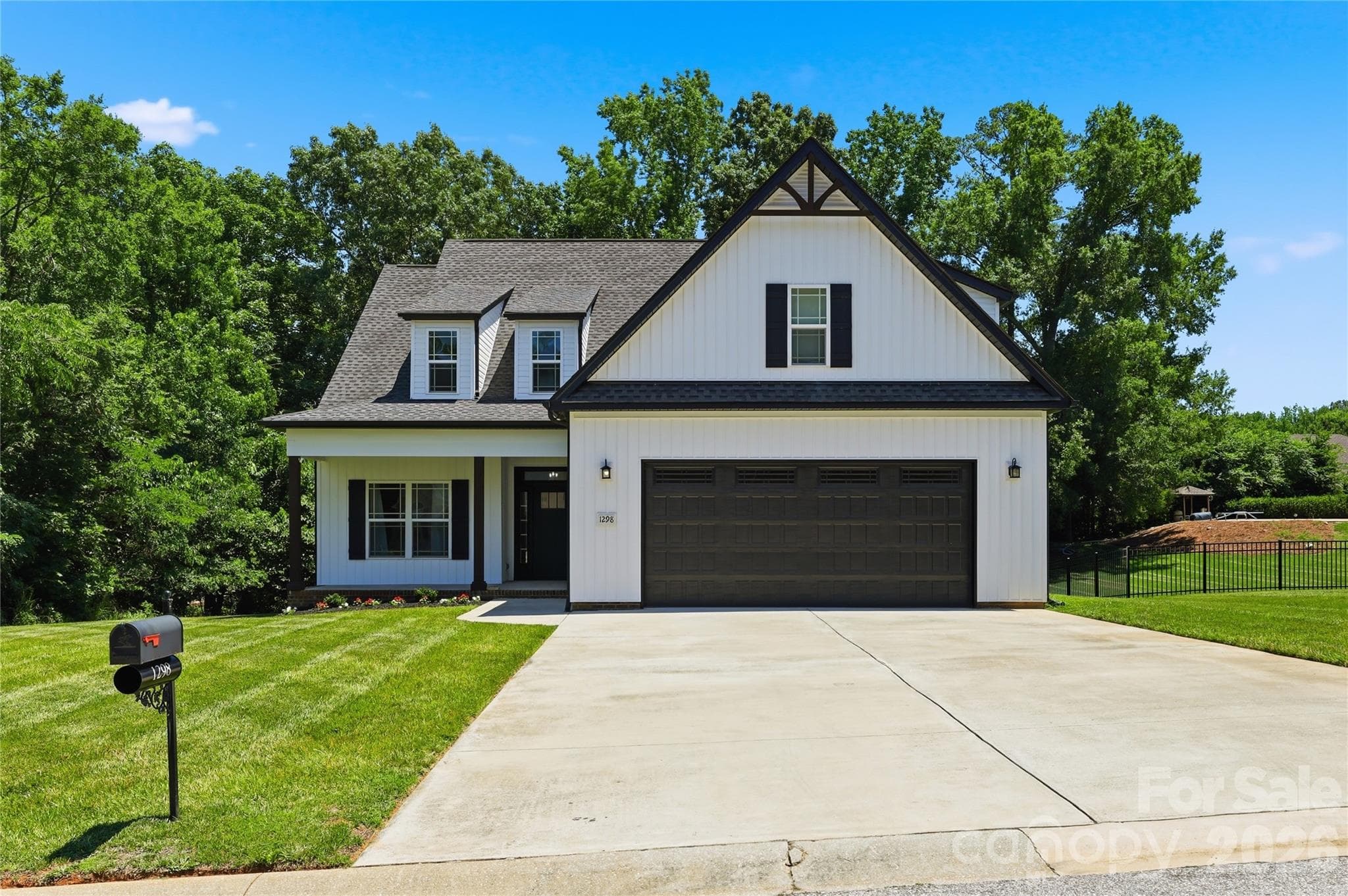 Welcome to Your Charming Home! - Rock Hill