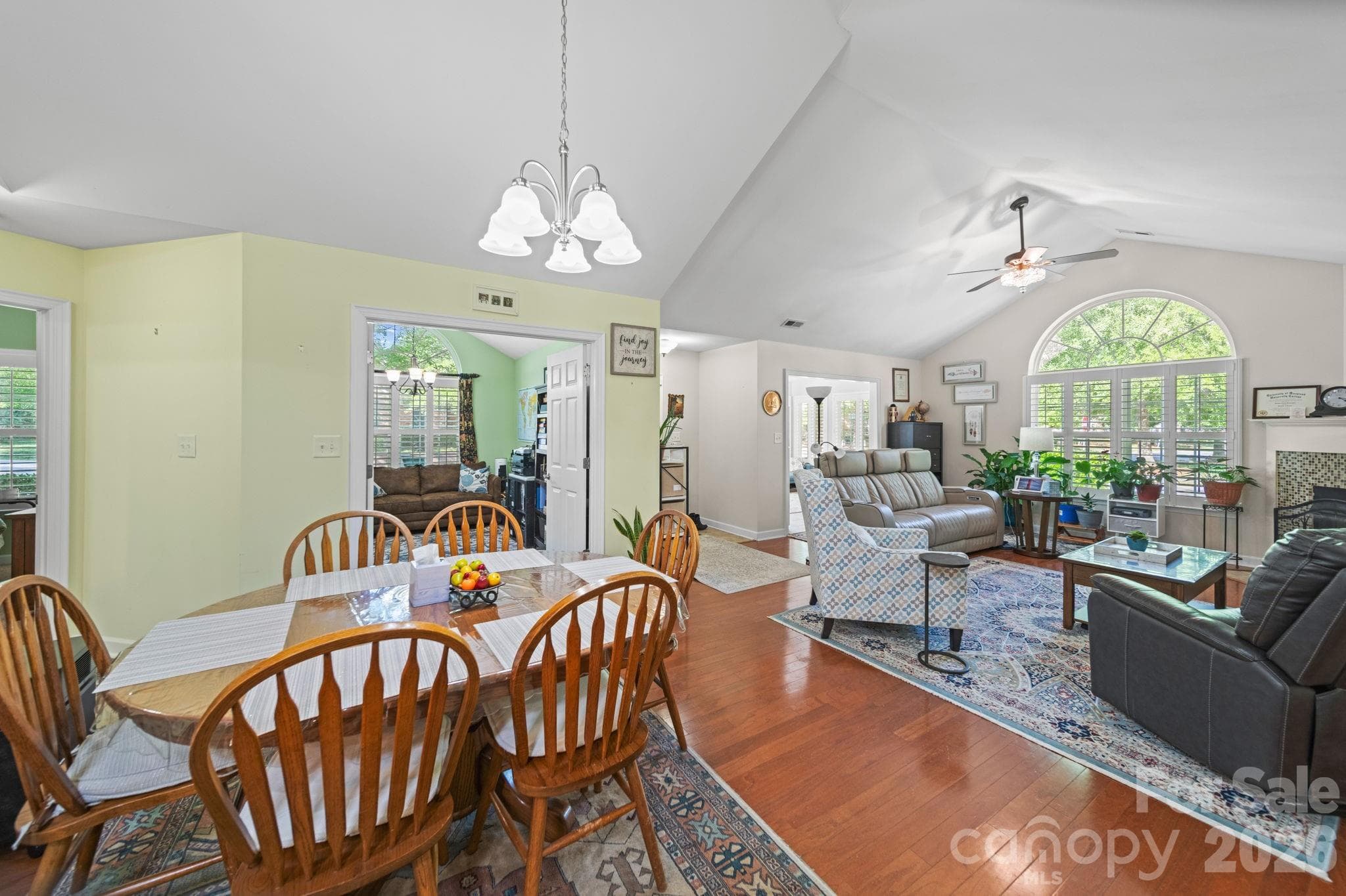 Condominium at 5418 Prosperity View Drive, Charlotte, photo 5 of 21