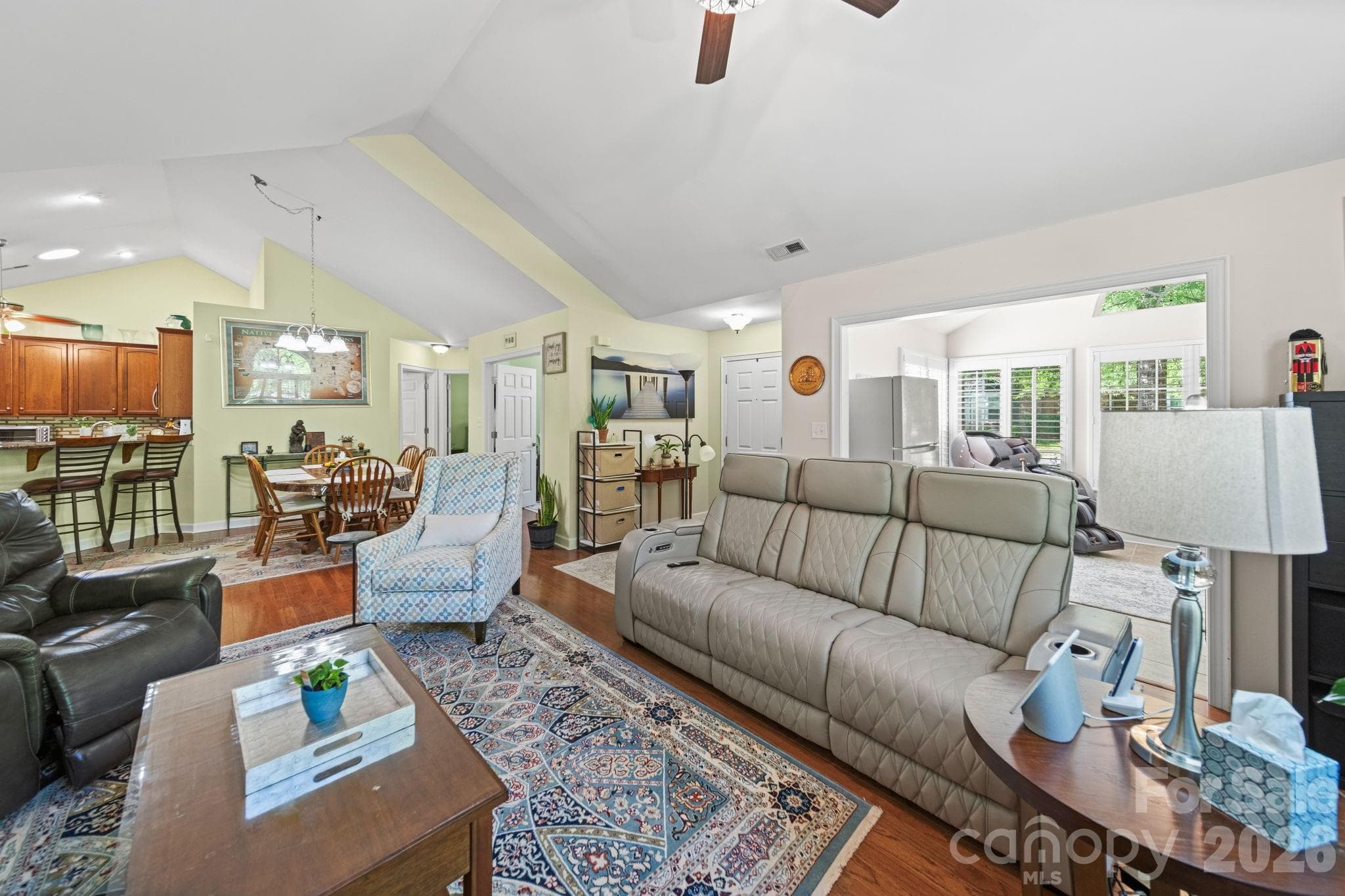 Condominium at 5418 Prosperity View Drive, Charlotte, photo 6 of 21