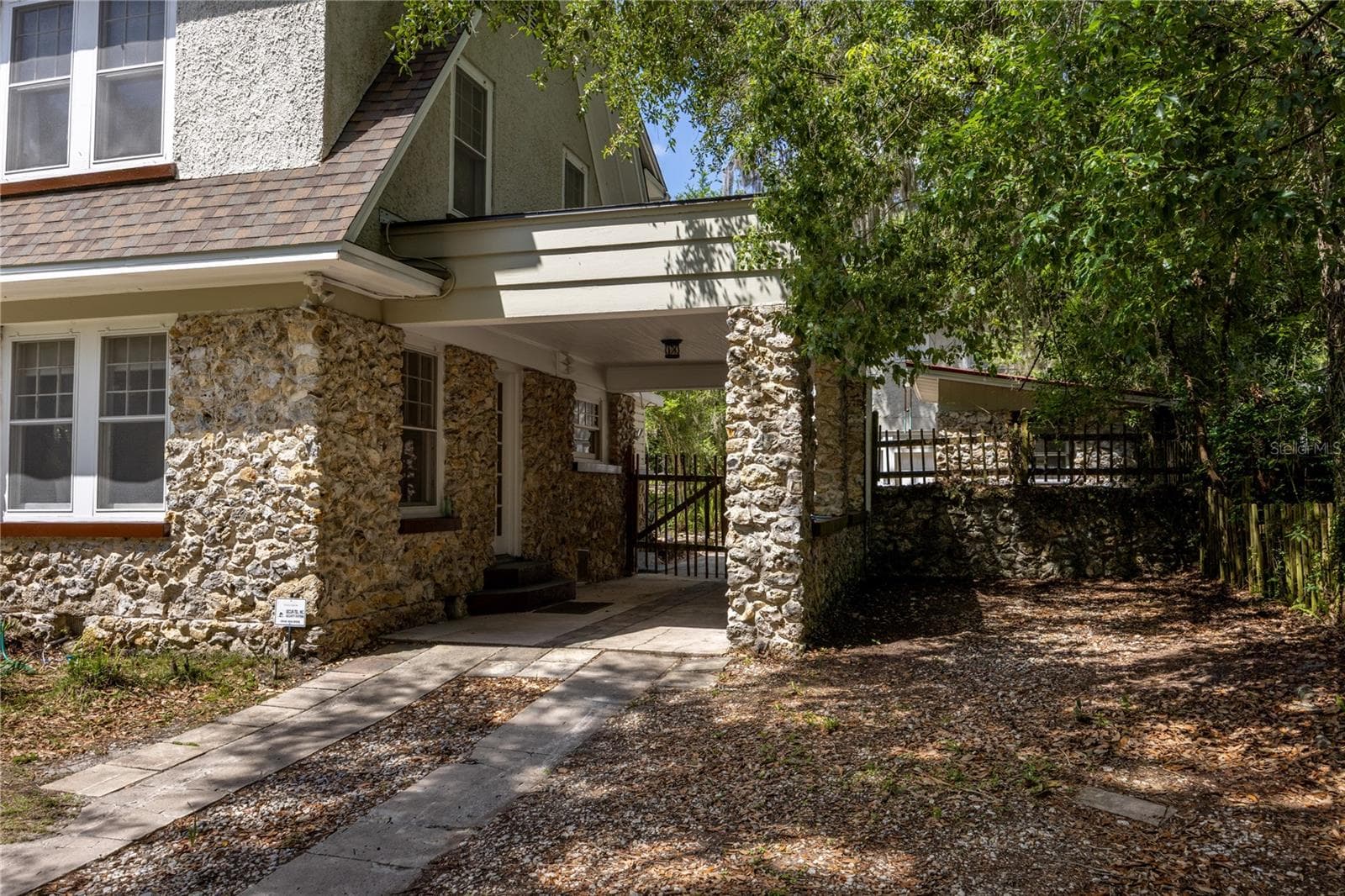 Single Family Residence at 720 NE BOULEVARD, GAINESVILLE, photo 36 of 60