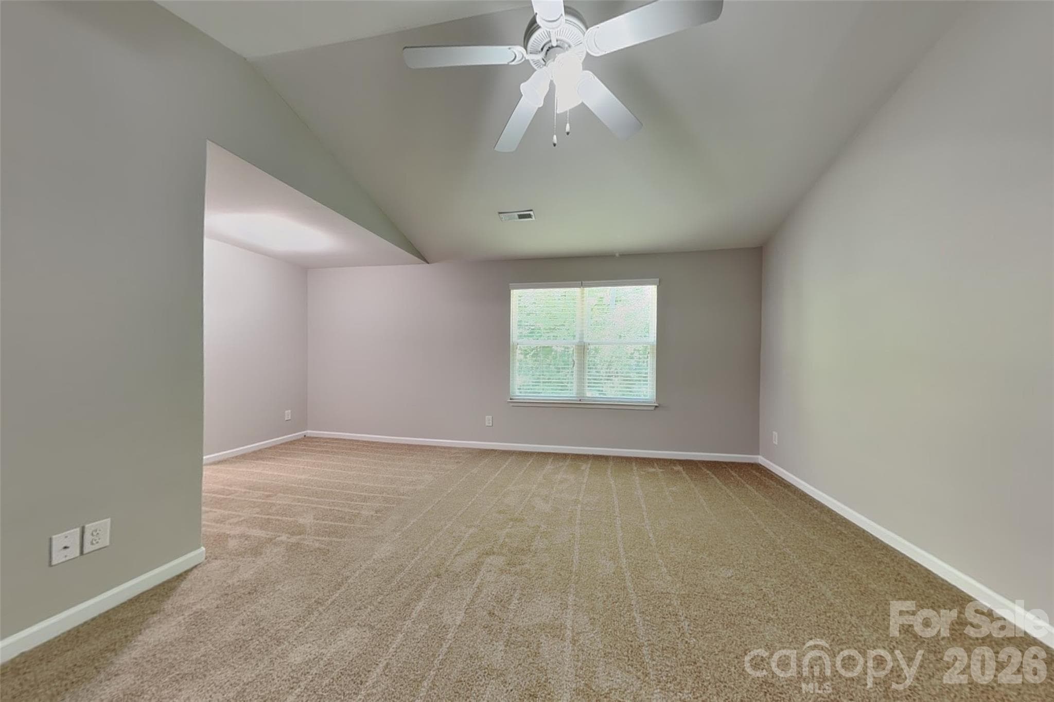 Single Family Residence at 5505 Lee Marie Lane, Charlotte, photo 8 of 22