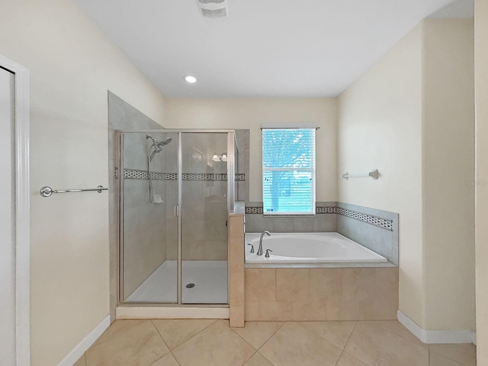 Single Family Residence at 2422 ALLEGHENY VALLEY ST, RUSKIN, photo 31 of 75