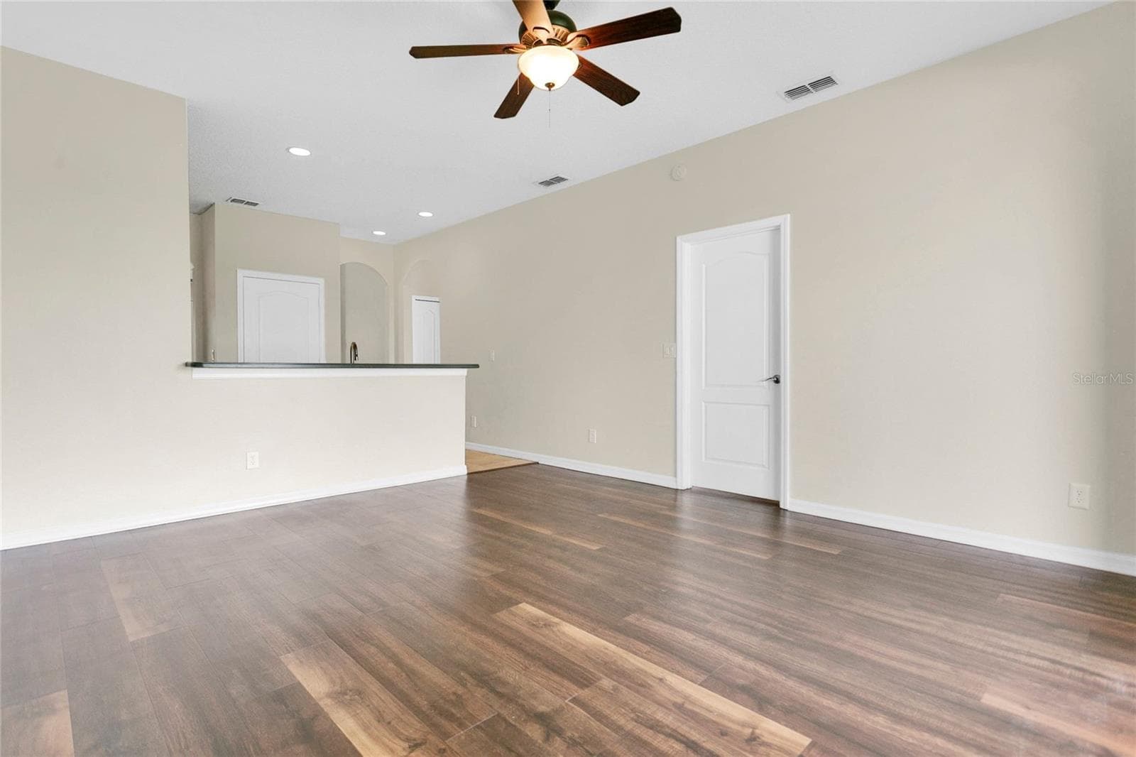 Townhouse at 34346 TUSCANY AVENUE, SORRENTO, photo 15 of 36