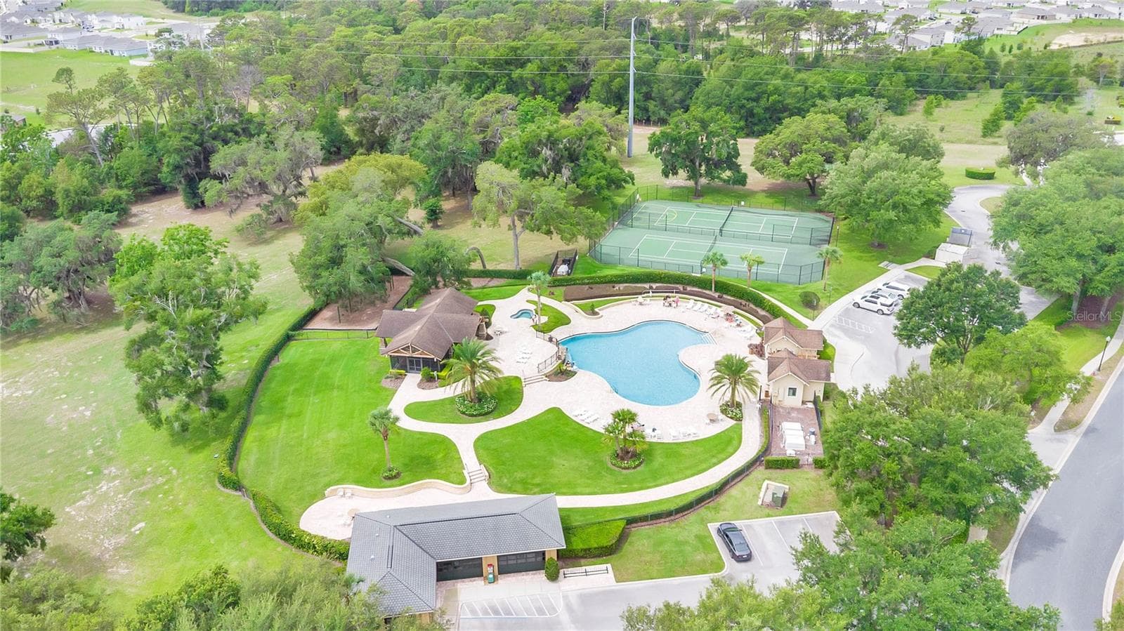 Community Amenities - 34346 TUSCANY AVENUE, SORRENTO