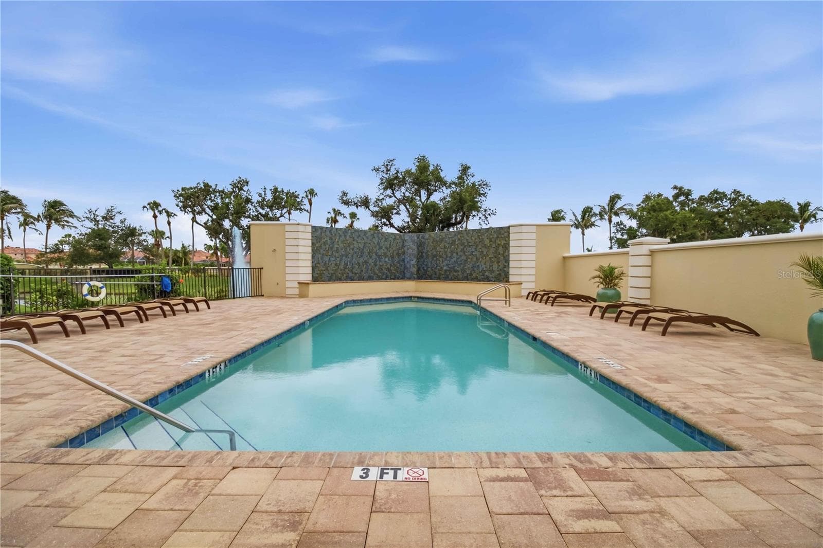 Condominium at 501 HABEN BLVD #704, PALMETTO, photo 39 of 57