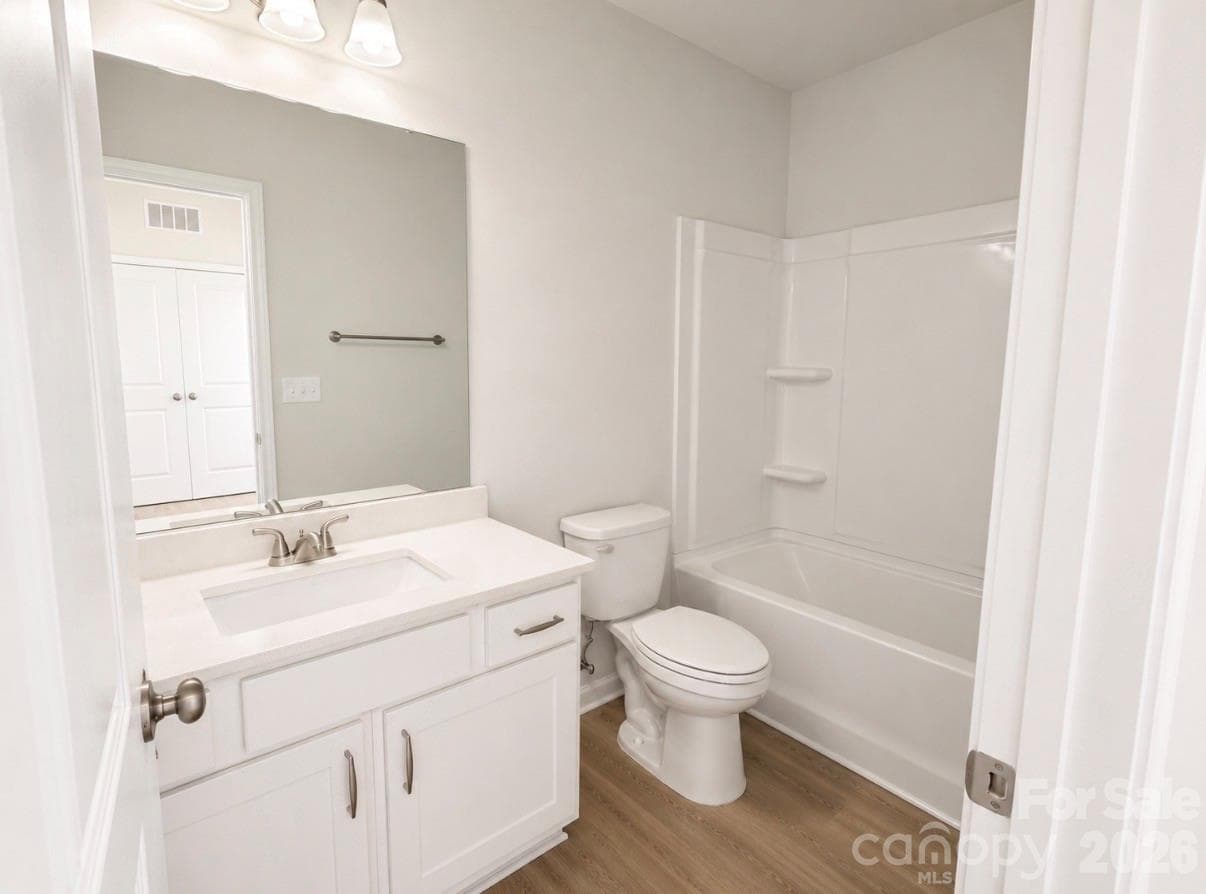 Townhouse at Charlotte, photo 15 of 17