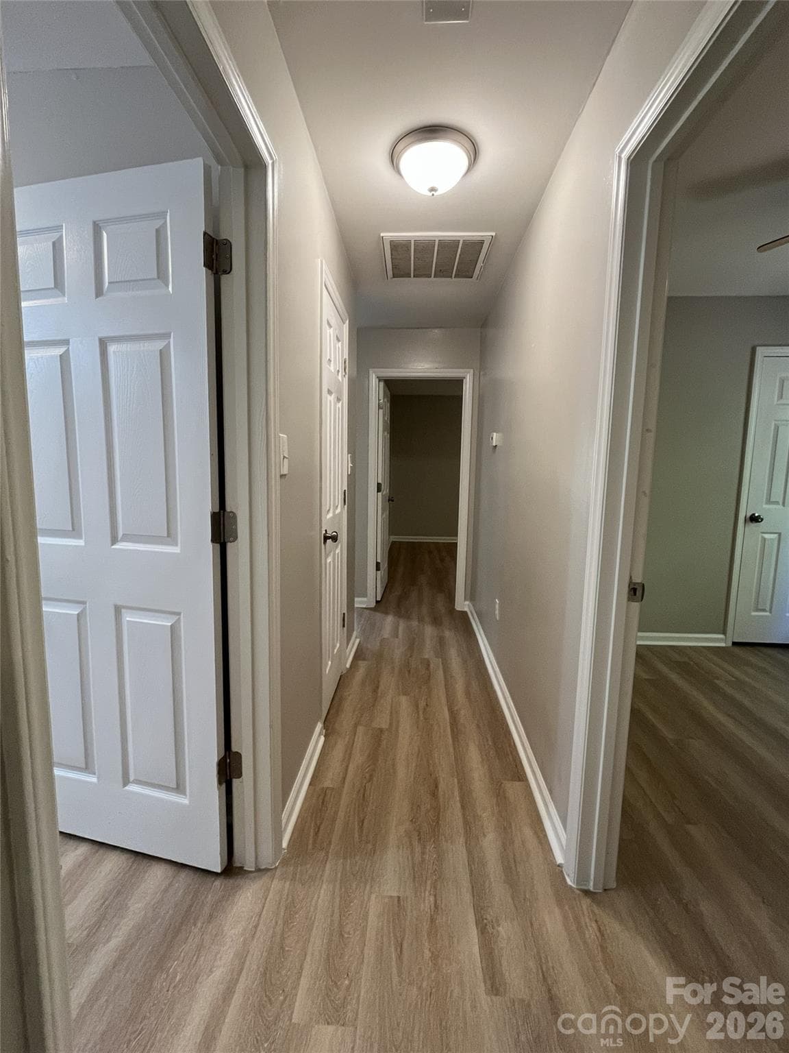 Single Family Residence at 5830 Stone Bluff Court, Charlotte, photo 7 of 17