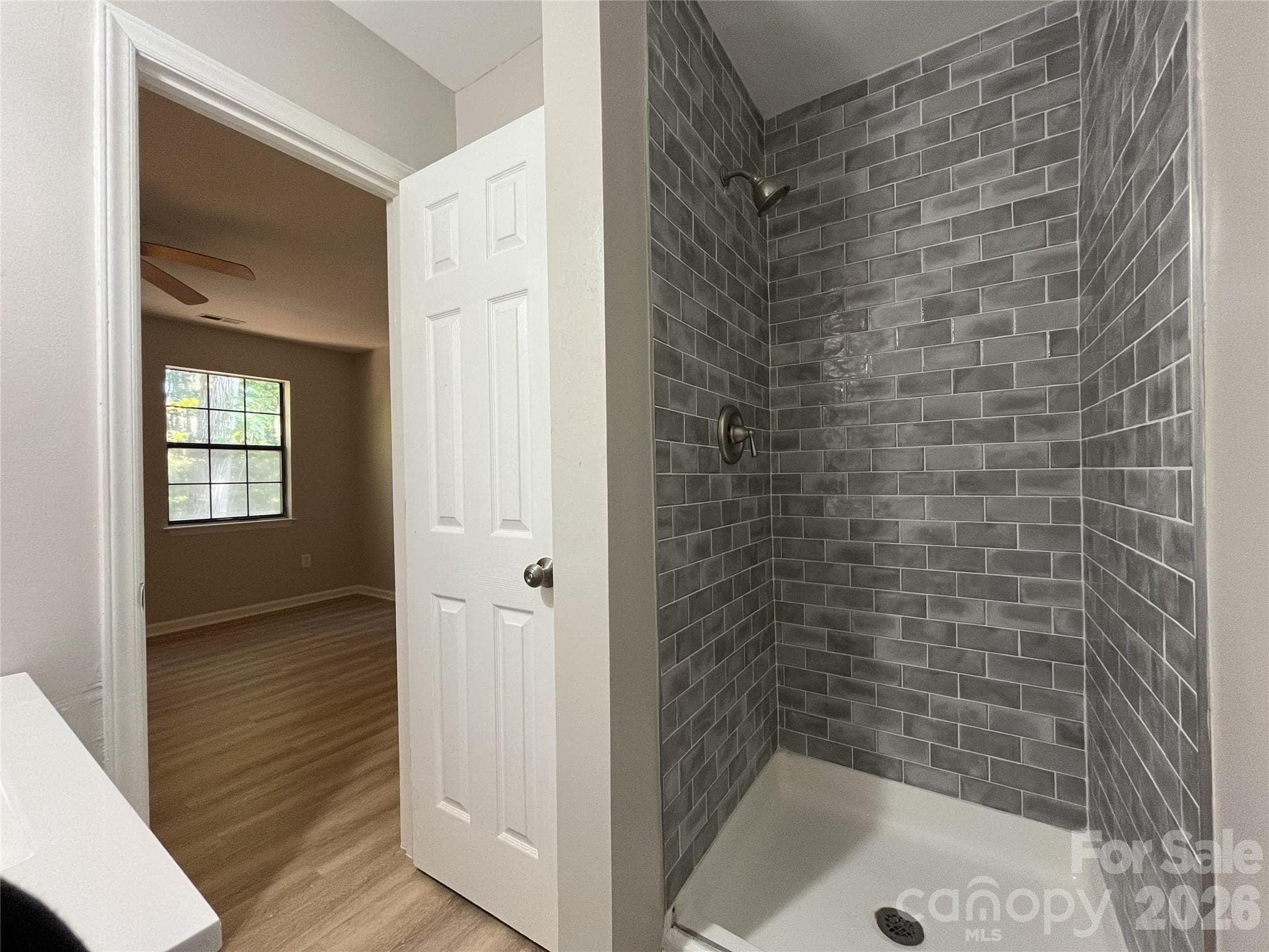 Single Family Residence at 5830 Stone Bluff Court, Charlotte, photo 13 of 17