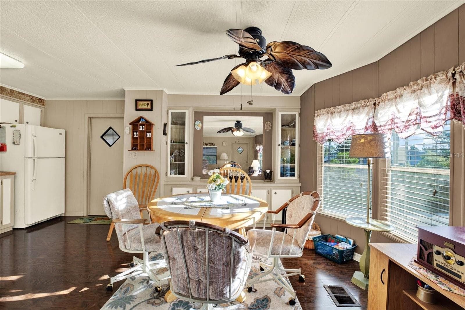 Manufactured Home at 14294 BROOKRIDGE BLVD, BROOKSVILLE, photo 4 of 19