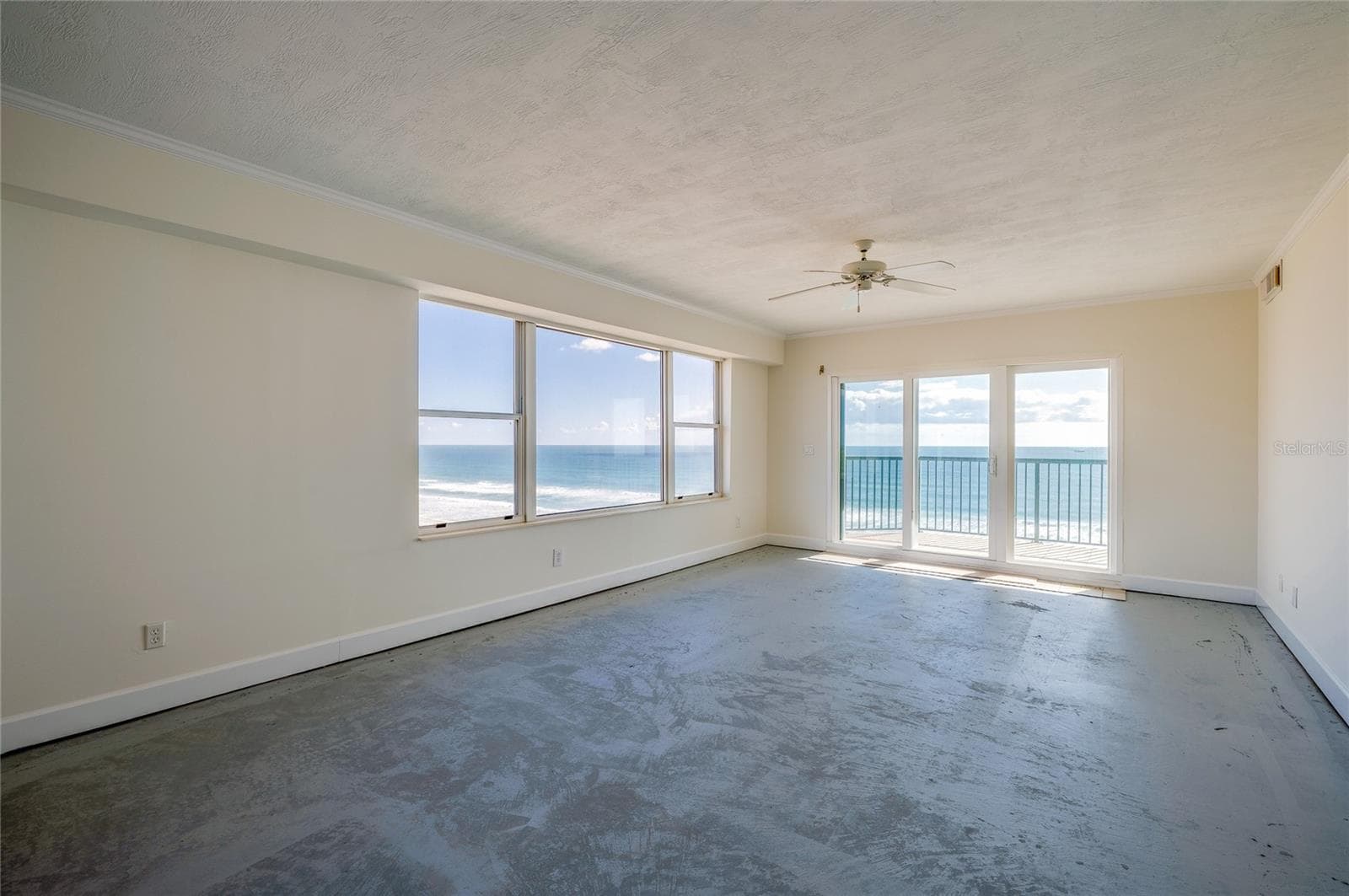 Living Room - 4535 S ATLANTIC AVE #2701, PORT ORANGE