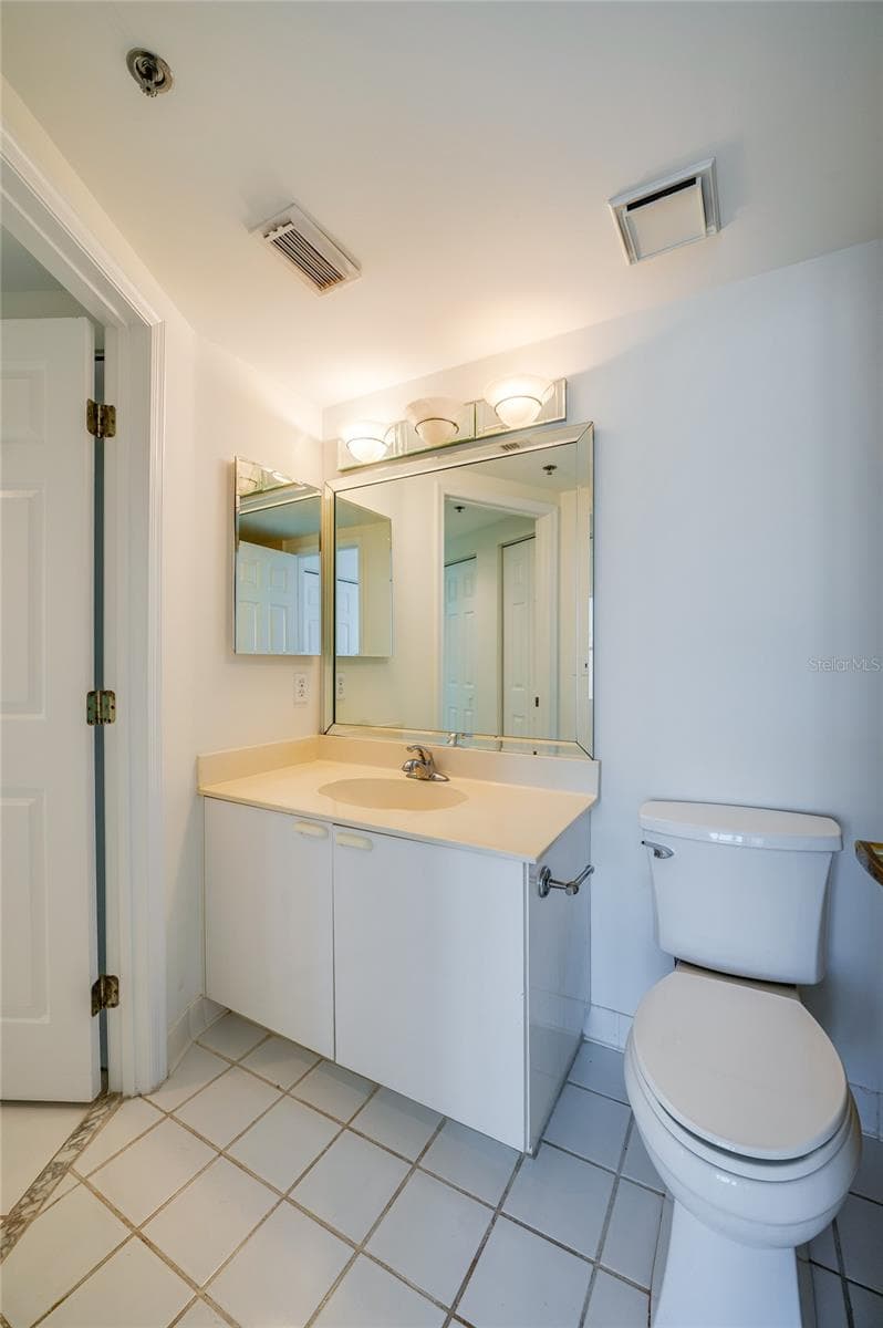 Guest Bath 2 - 4535 S ATLANTIC AVE #2701, PORT ORANGE
