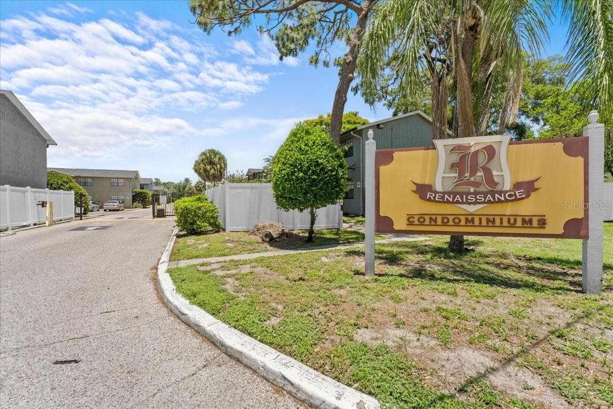 Condominium at 12407 OAK CEDAR PL #202, TAMPA, photo 25 of 25