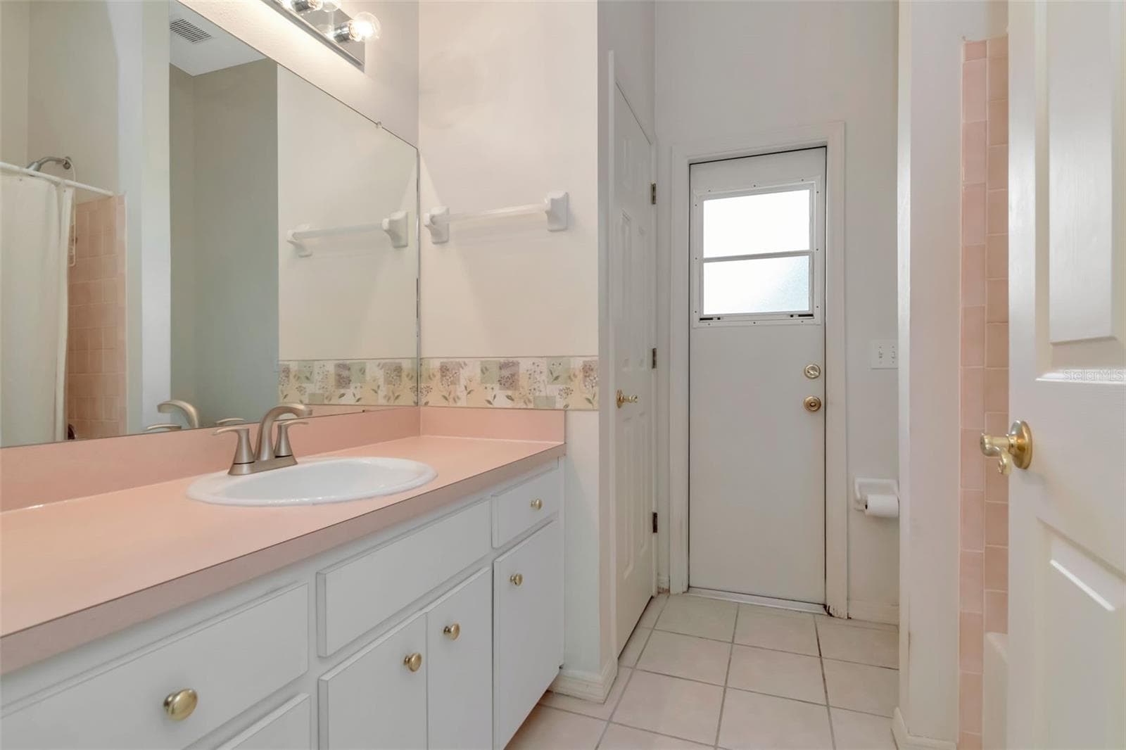Single Family Residence at 5715 TANASI CT, LAKELAND, photo 21 of 37