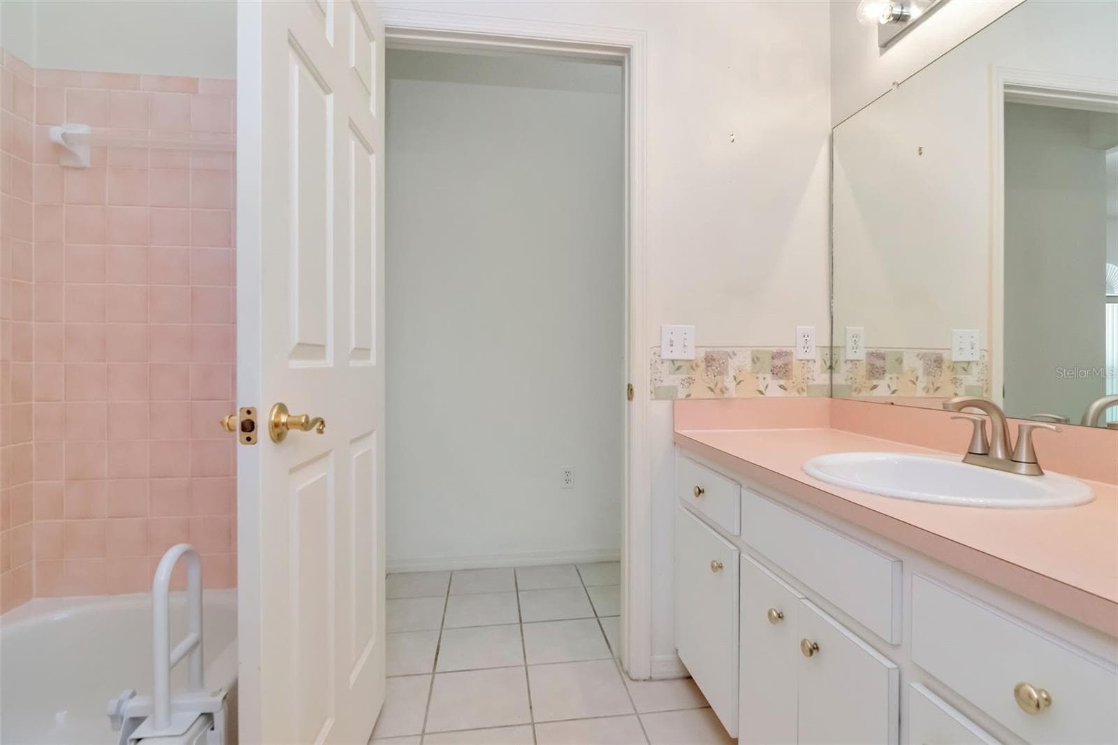 Single Family Residence at 5715 TANASI CT, LAKELAND, photo 22 of 37