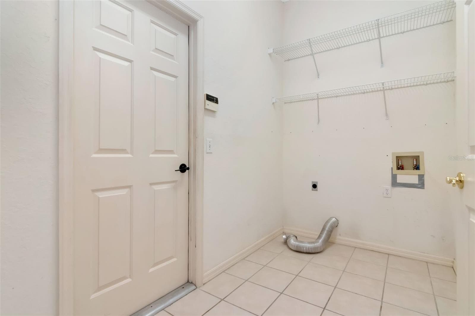 Single Family Residence at 5715 TANASI CT, LAKELAND, photo 27 of 37