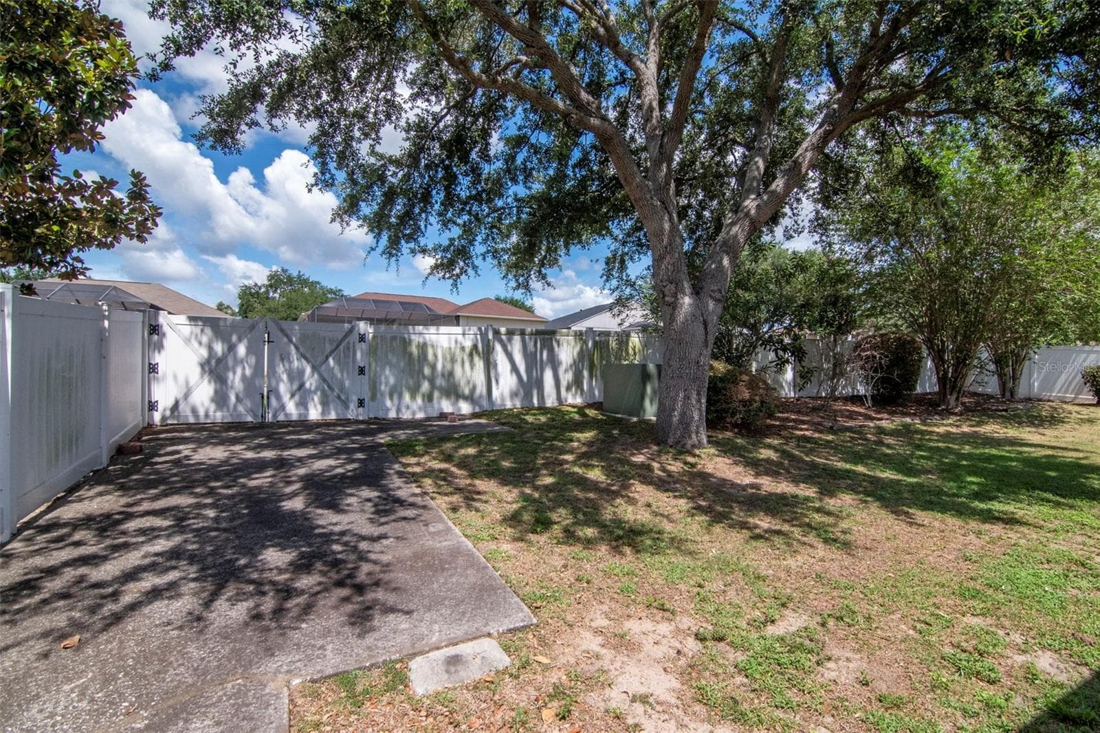 Single Family Residence at 5715 TANASI CT, LAKELAND, photo 35 of 37