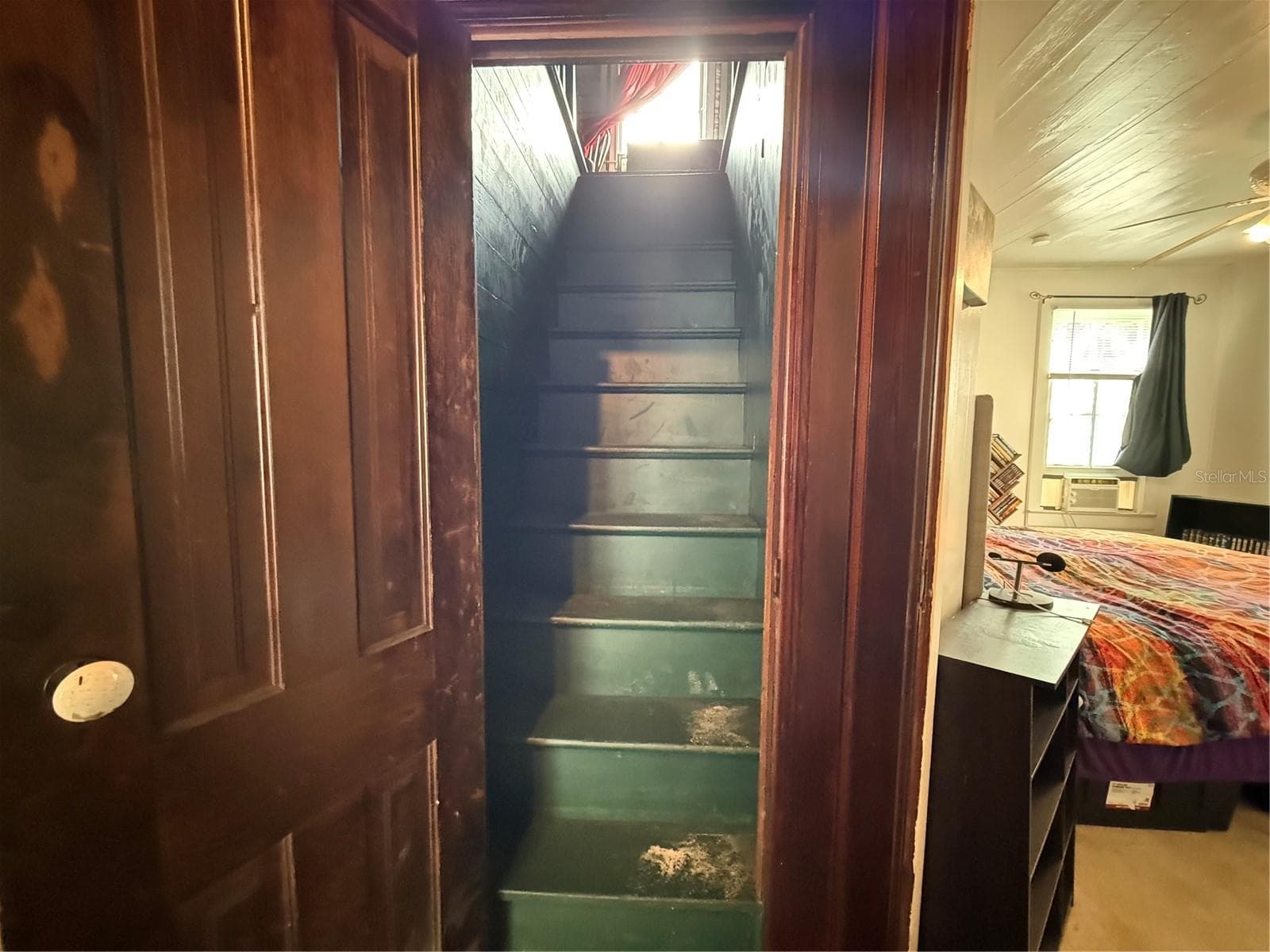 Staircase to attic - 110 N VOLUSIA AVE, PIERSON