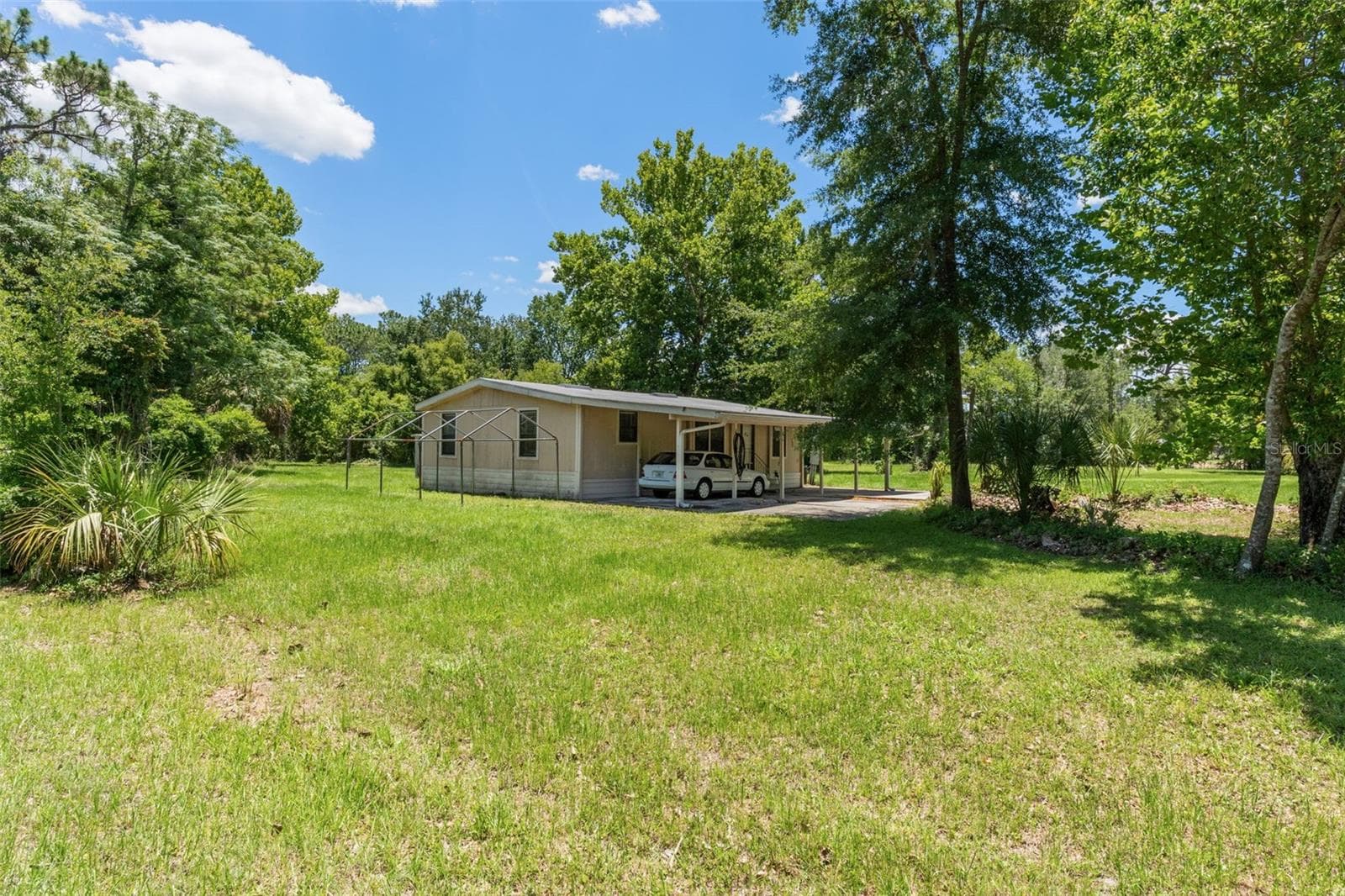 3909 S CEDAR TER