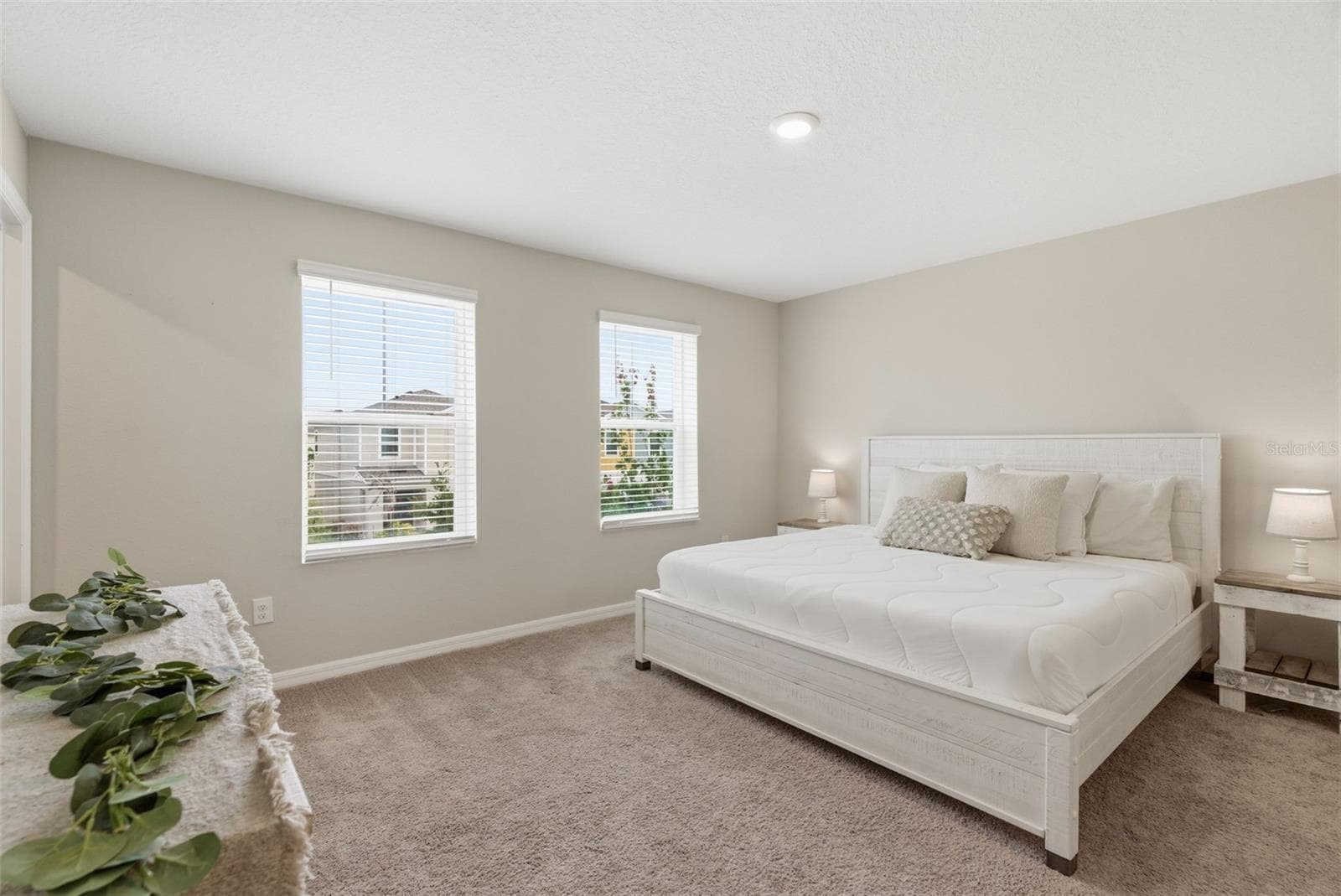 Single Family Residence at 12950 PASTURE WOODS PL, LITHIA, photo 20 of 40