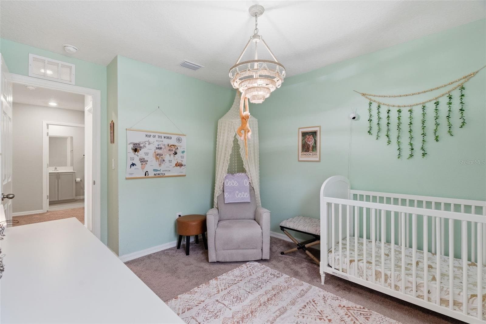 Single Family Residence at 12950 PASTURE WOODS PL, LITHIA, photo 27 of 40
