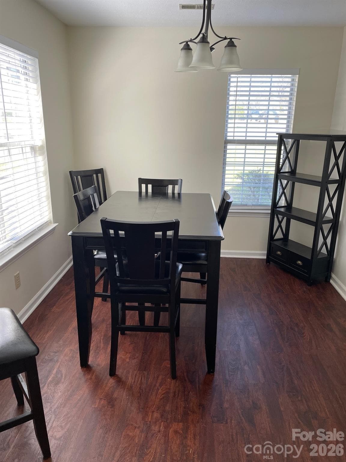 Duplex at Charlotte, photo 7 of 11