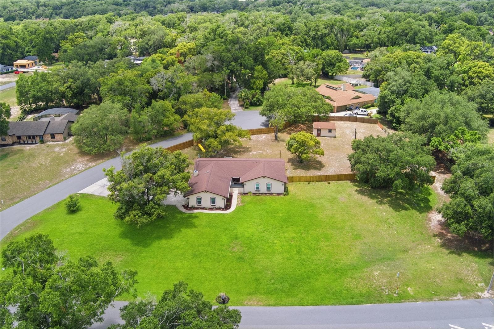 Single Family Residence at 6538 NIGHTWIND CIR, ORLANDO, photo 2 of 48