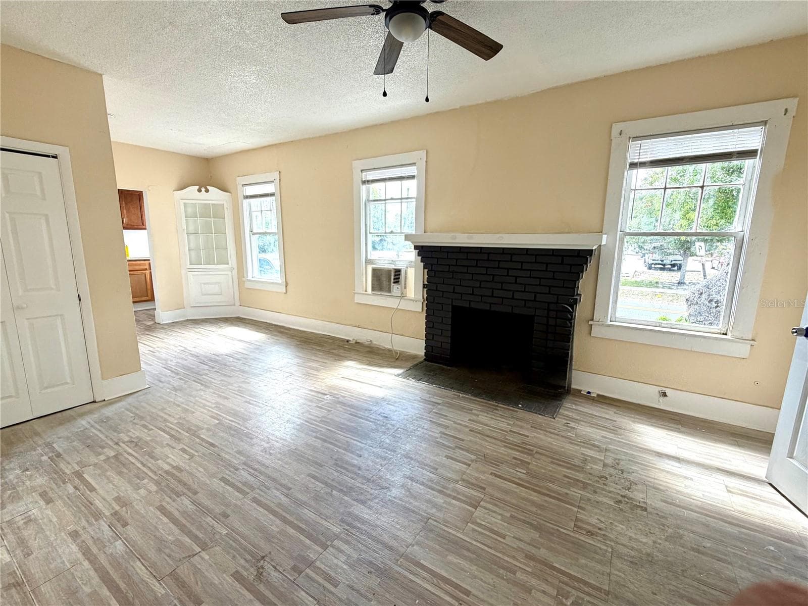 Single Family Residence at 204 AVENUE D NE, WINTER HAVEN, photo 10 of 36