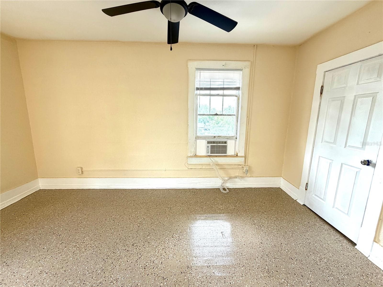 Single Family Residence at 204 AVENUE D NE, WINTER HAVEN, photo 25 of 36