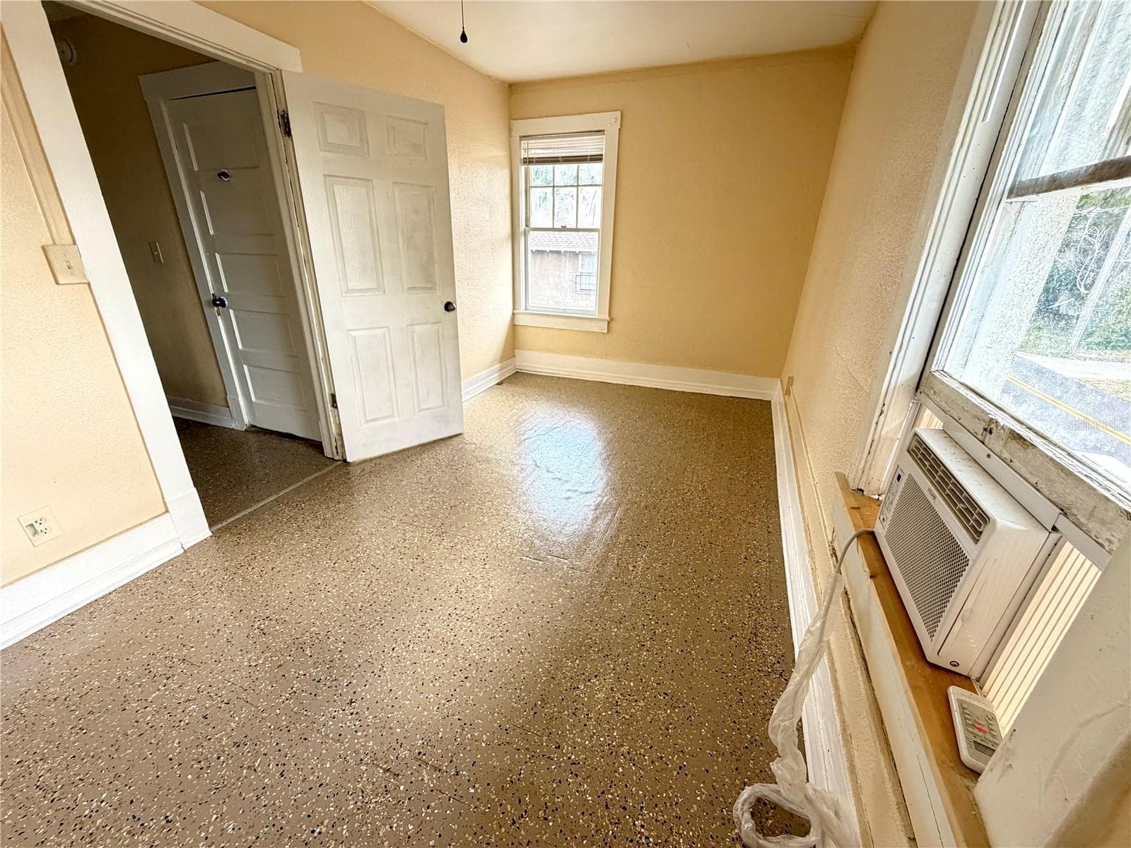 Single Family Residence at 204 AVENUE D NE, WINTER HAVEN, photo 26 of 36