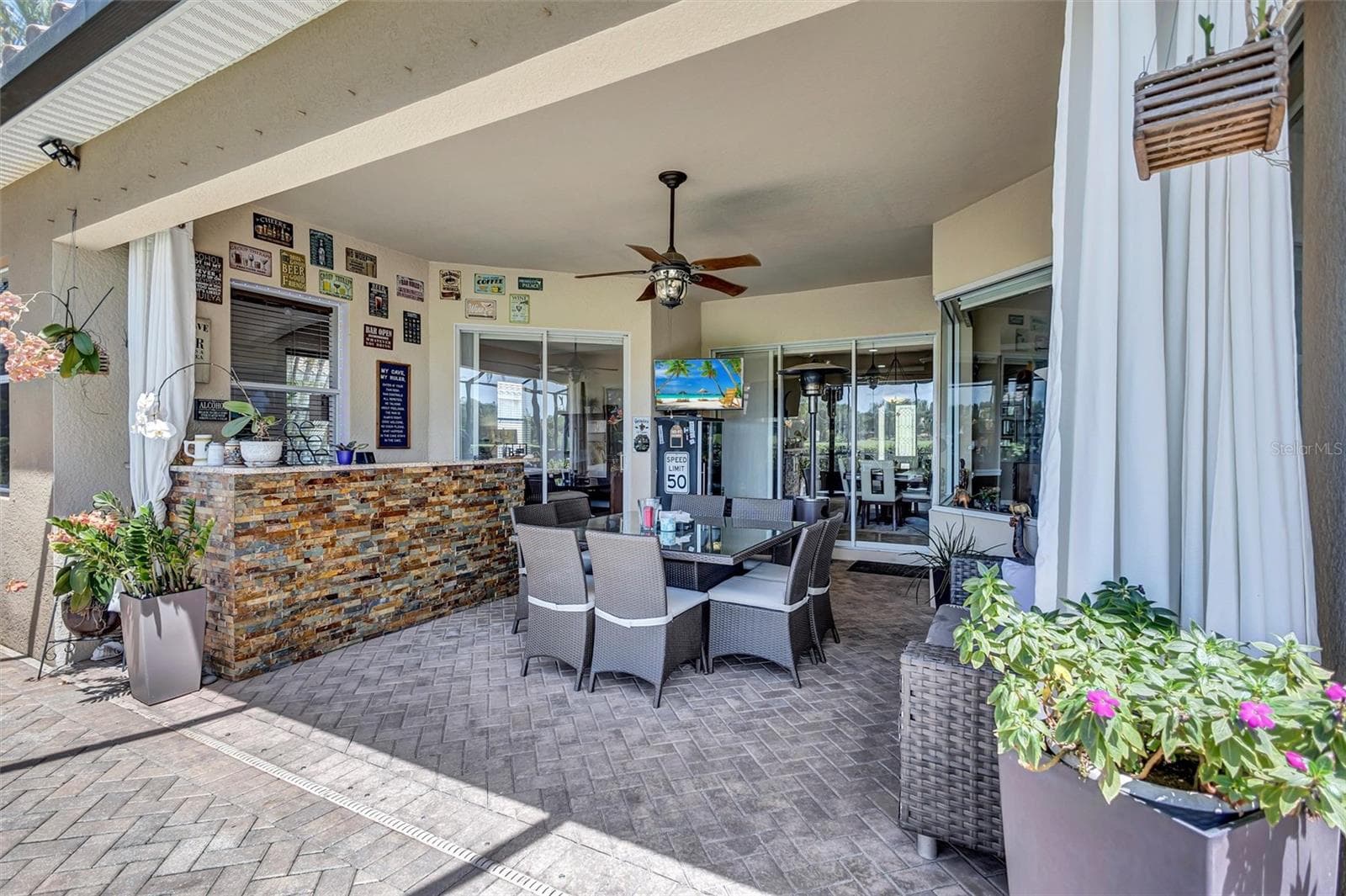 Single Family Residence at 7511 HERITAGE GRAND PL, BRADENTON, photo 56 of 98