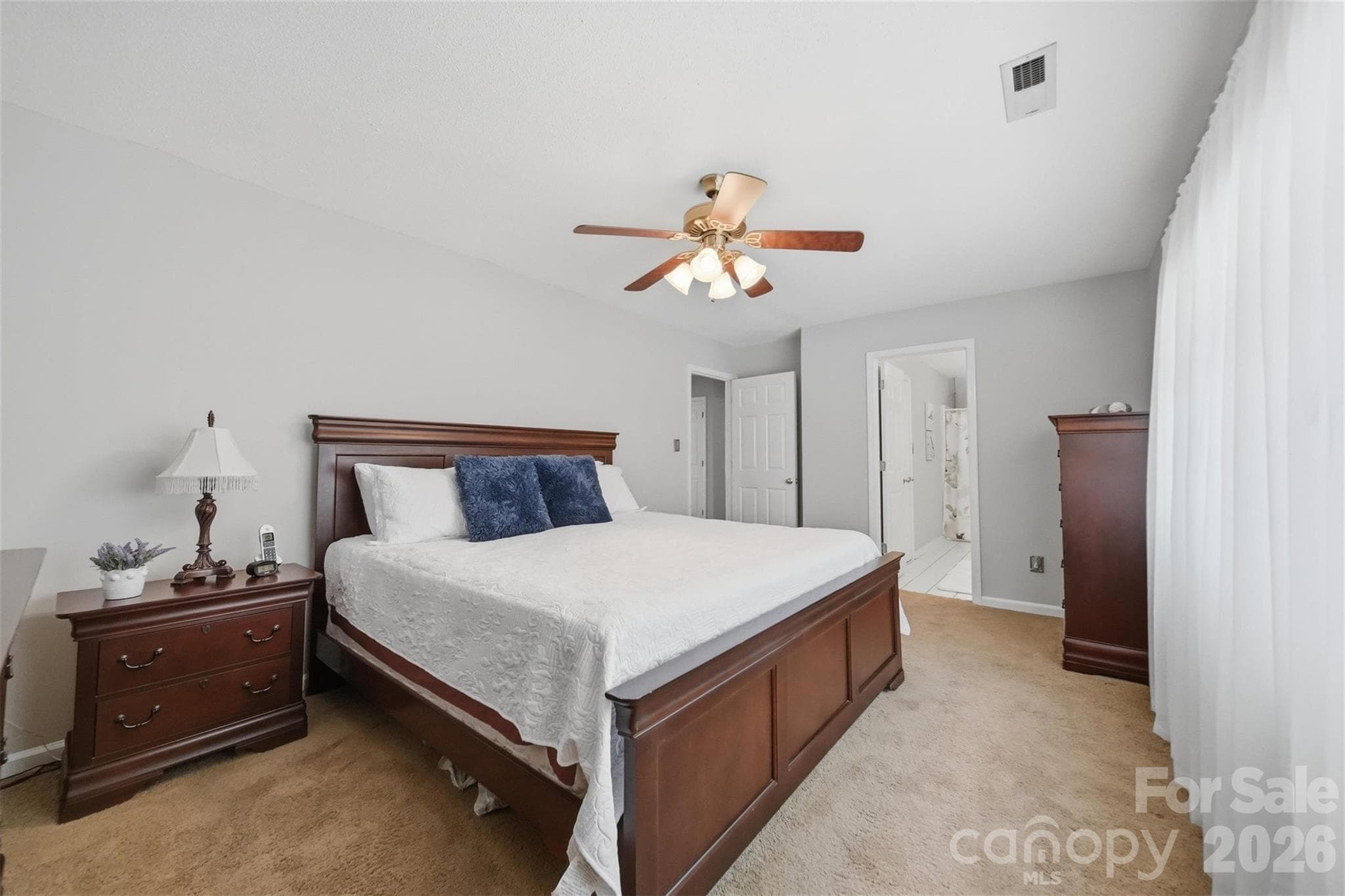 Single Family Residence at 1948 Twin Ponds Drive, Hickory, photo 22 of 48