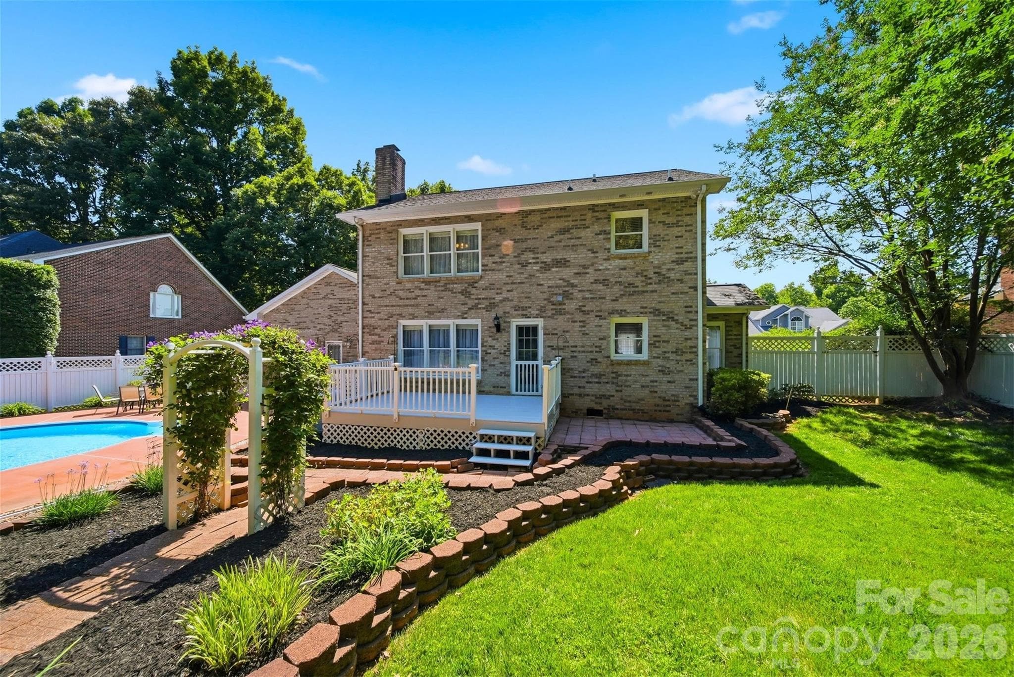 Single Family Residence at 1948 Twin Ponds Drive, Hickory, photo 36 of 48
