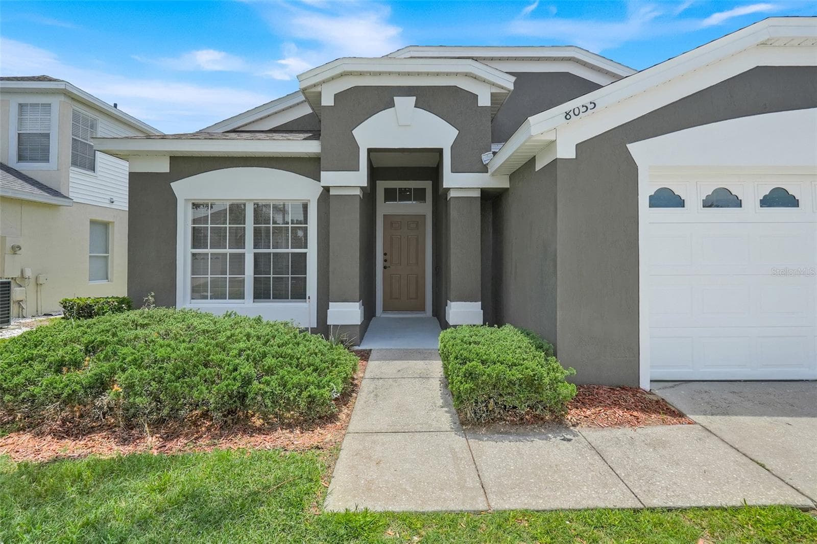 Single Family Residence at 8055 KING PALM CIR, KISSIMMEE, photo 4 of 50