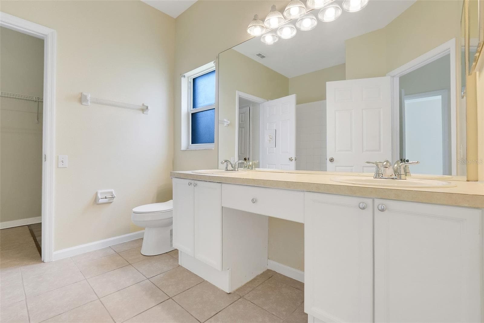 Single Family Residence at 8055 KING PALM CIR, KISSIMMEE, photo 26 of 50
