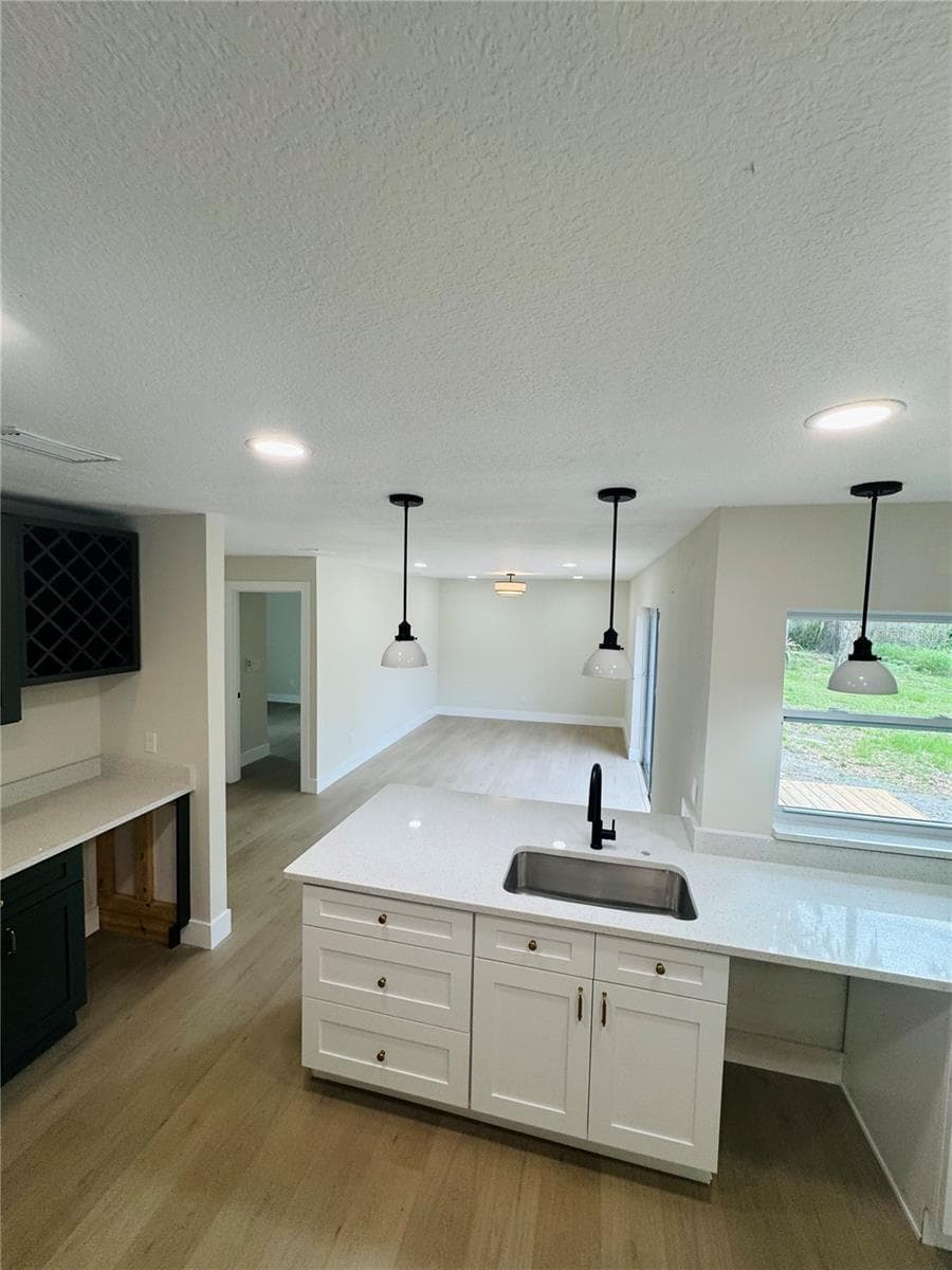 Single Family Residence at 4405 COCONUT COVE PL, VALRICO, photo 11 of 40