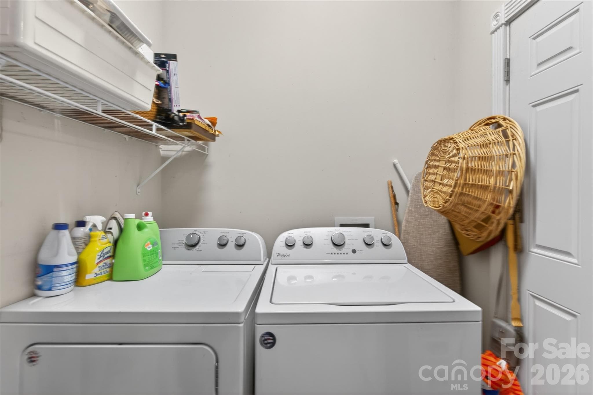pool house laundry - 615 Kenway Loop, Mooresville