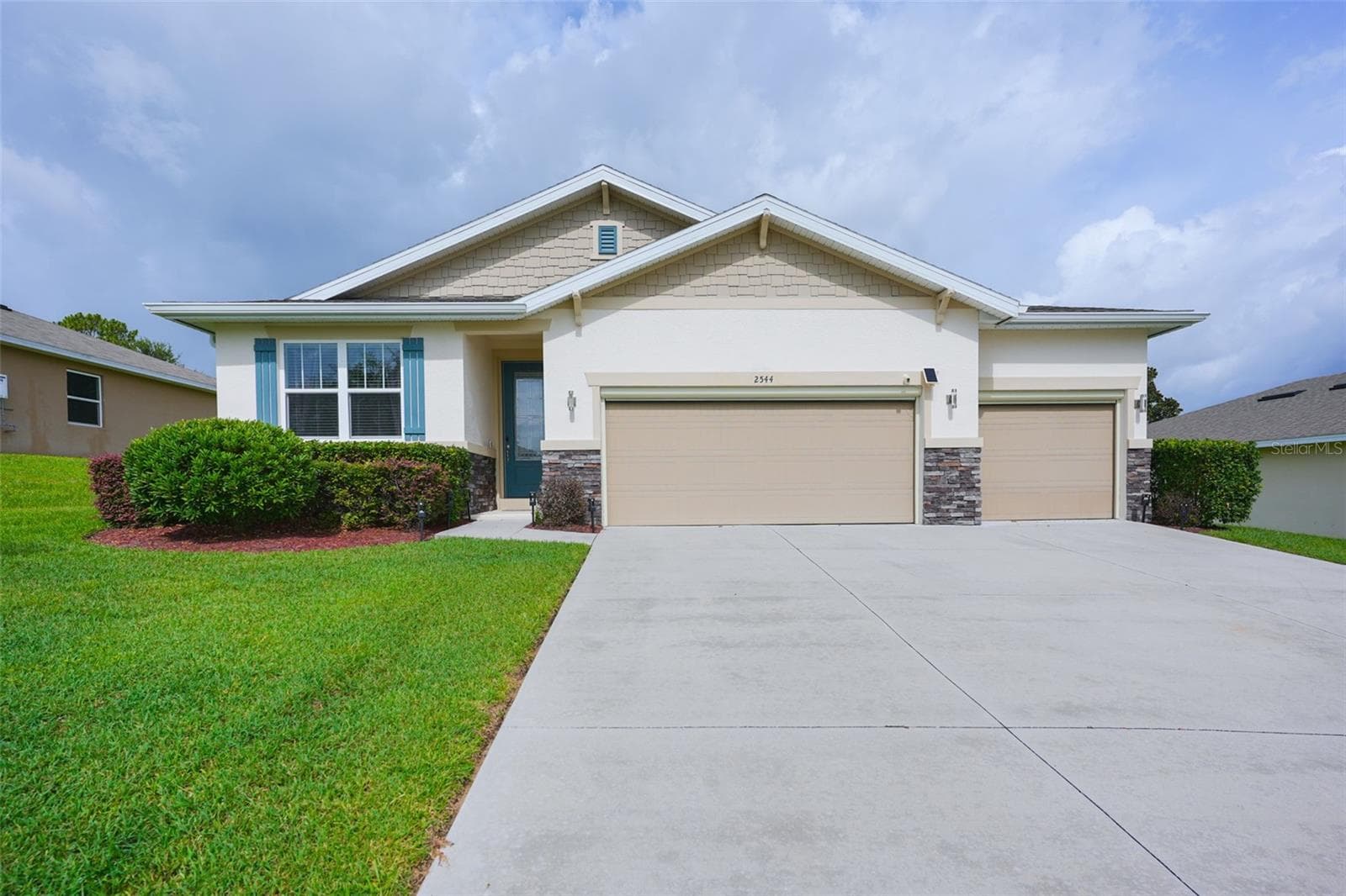 2544 AUTUMN STREAM DR