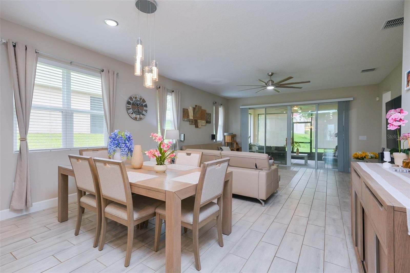 Single Family Residence at 2544 AUTUMN STREAM DR, LEESBURG, photo 16 of 53