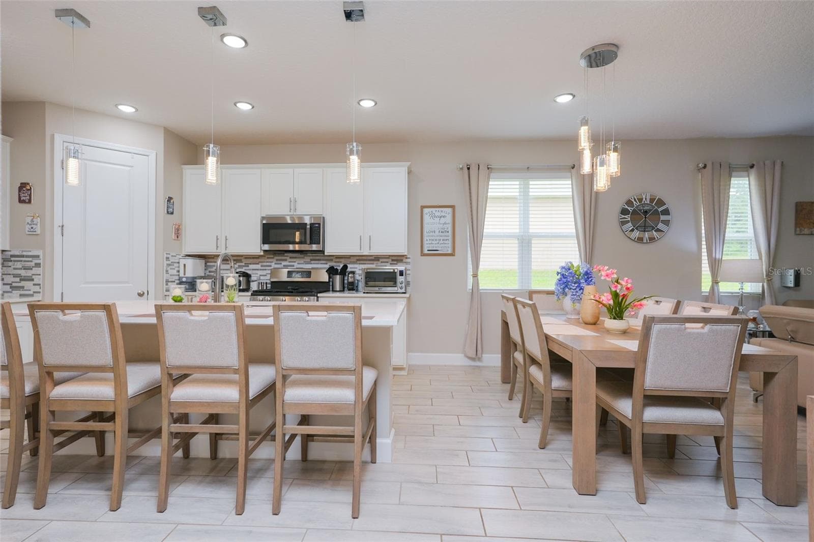 Single Family Residence at 2544 AUTUMN STREAM DR, LEESBURG, photo 18 of 53