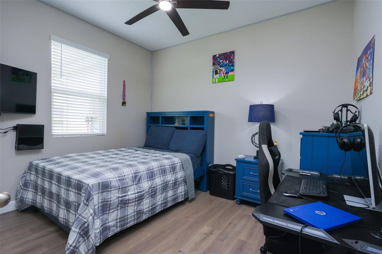 Single Family Residence at 2544 AUTUMN STREAM DR, LEESBURG, photo 37 of 53