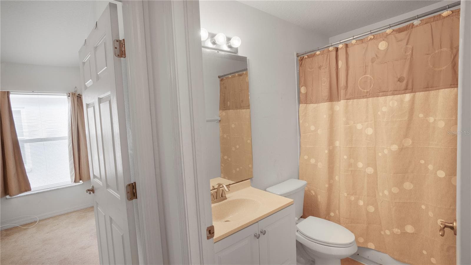 Single Family Residence at 15120 DEER MEADOW DR, LUTZ, photo 20 of 30